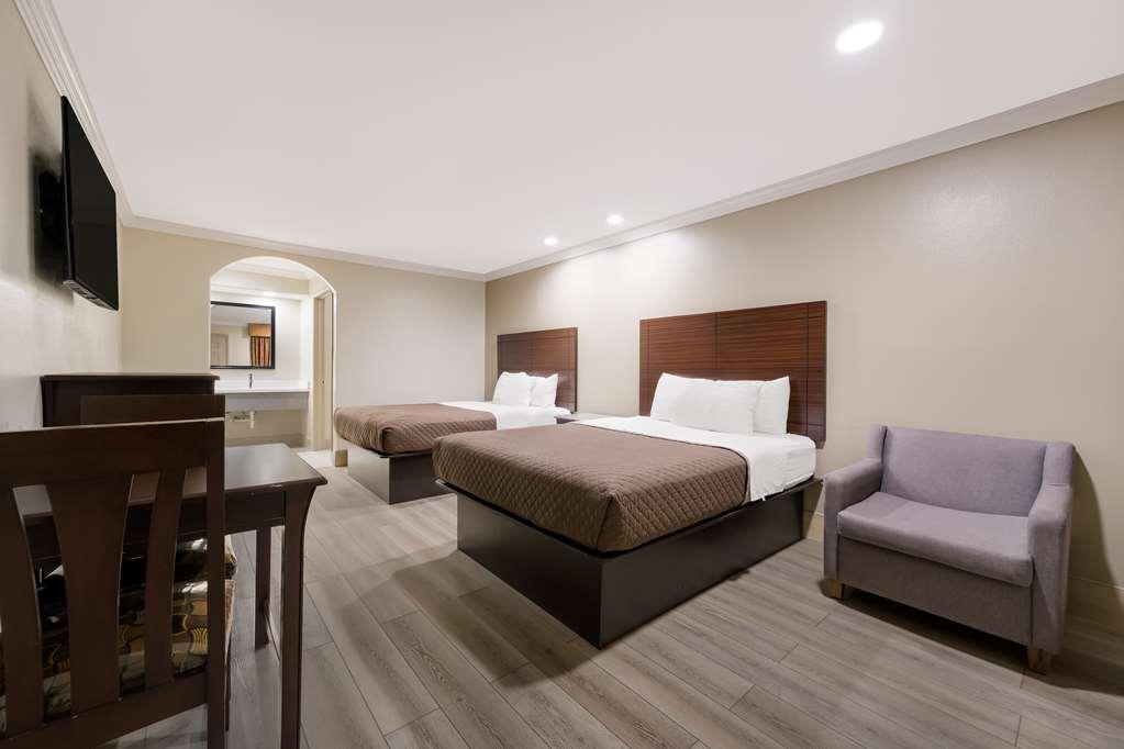 Americas Best Value Inn Houston Heights At I-45 Quarto foto